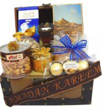 Chocolate and nuts hamper