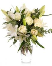 Bouquet of white roses, lilies and Chrysanthemums