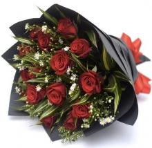 12 red roses bouquet